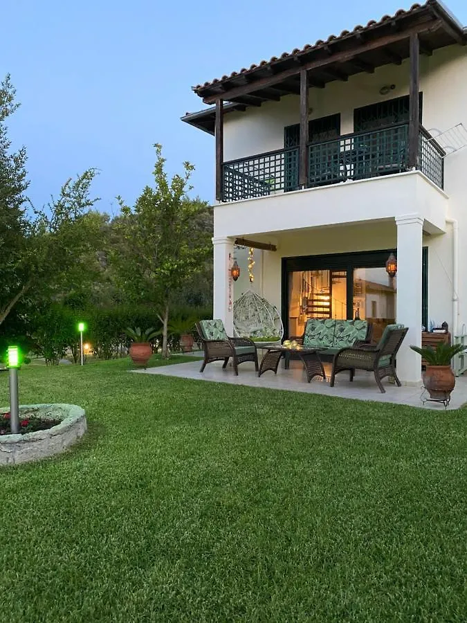 Detached Villa With Sea View Hanioti