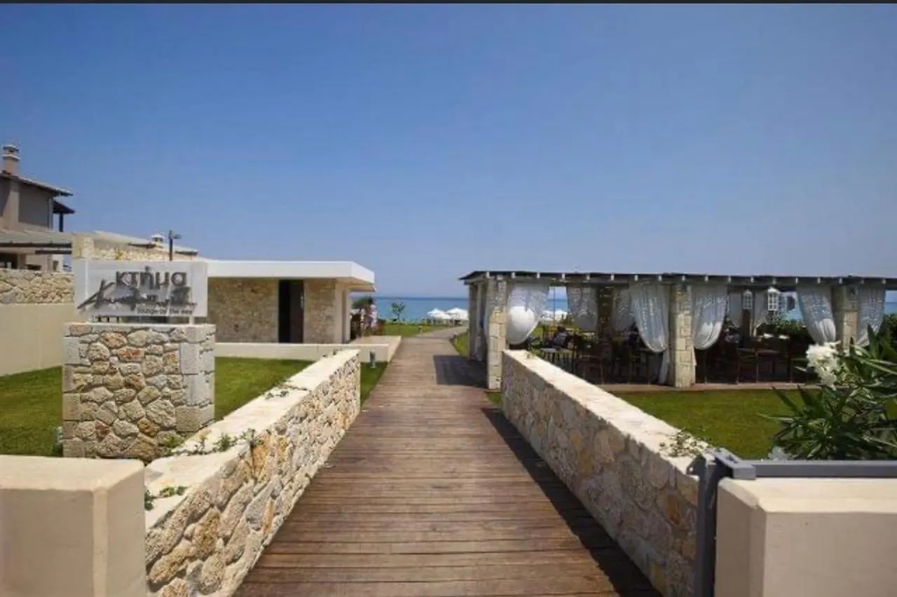 Holiday home Detached Villa With Sea View Hanioti